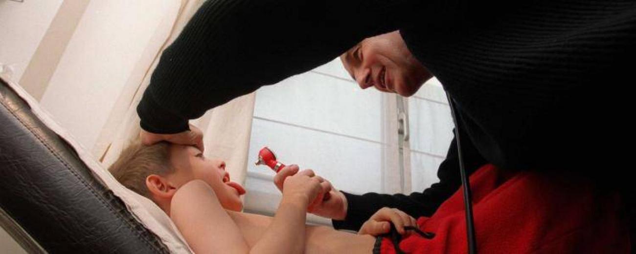 medecin-generaliste-consultation-francesoir_field_image_de_base.jpg La grippe et la gastro-entérite sont souvent diagnostiqués par les médecins généralistes en cette fin d'année