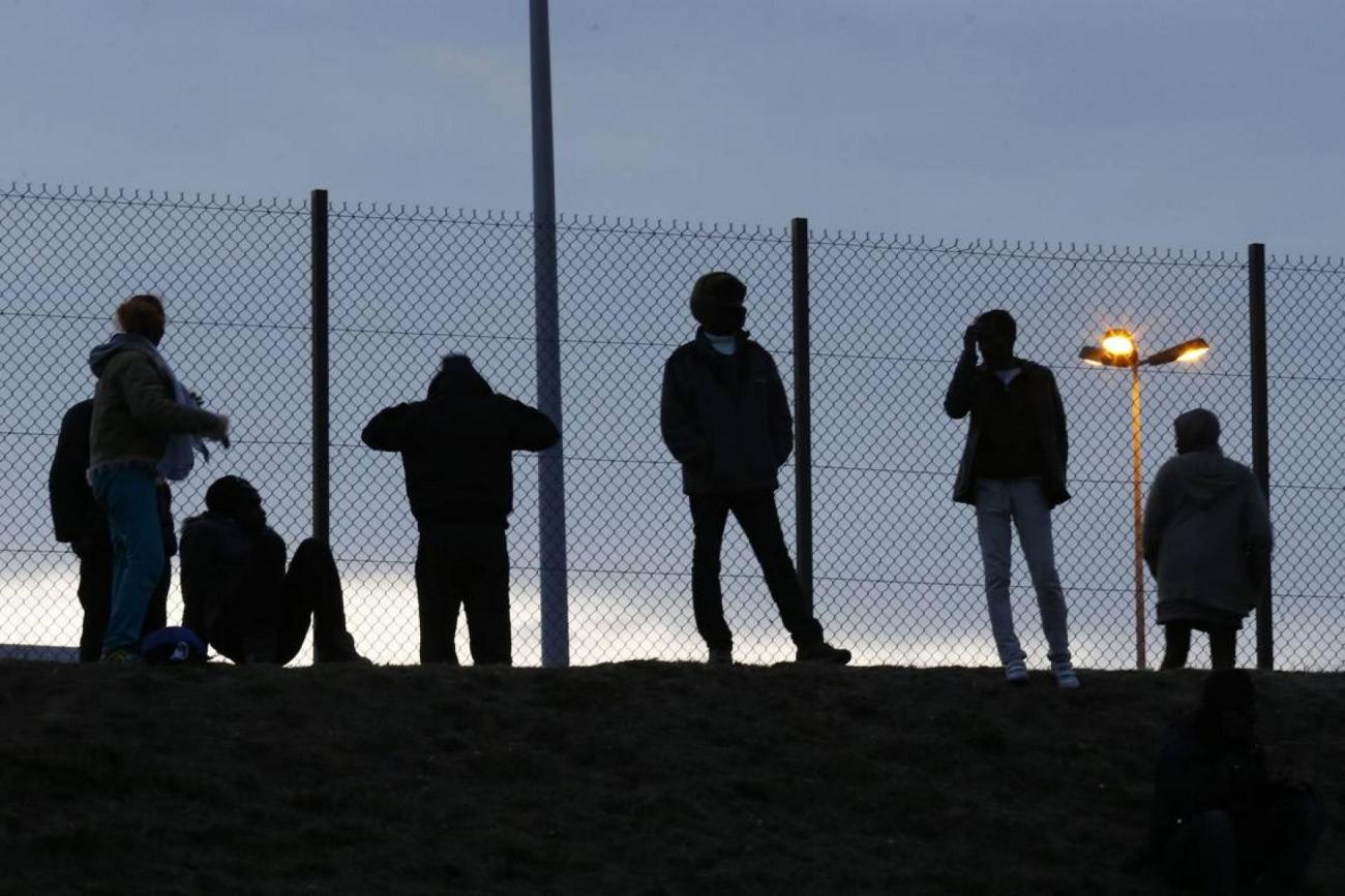 migrants-calais-francesoir.jpg Migrants Calais Juillet 2015