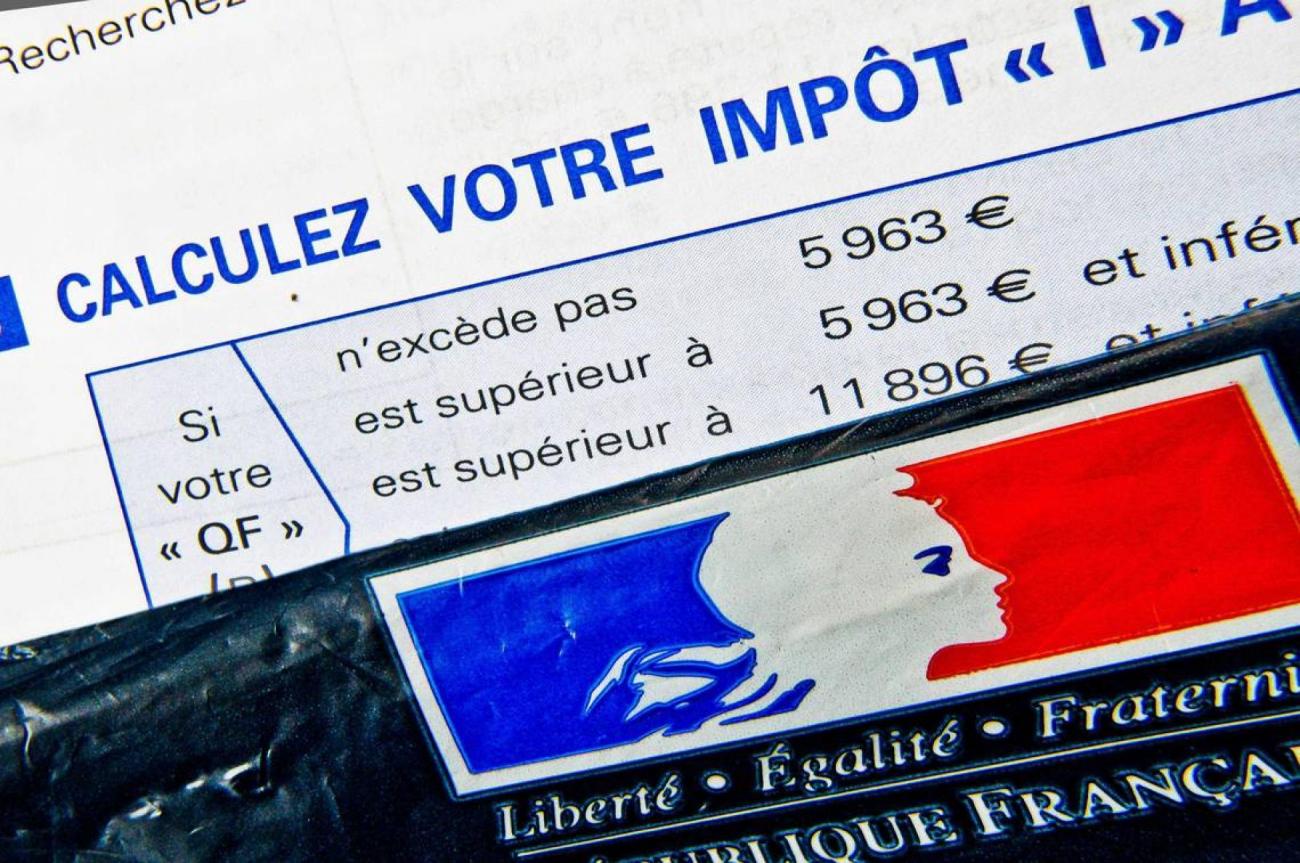 impots-declaration-francesoir.jpg Impôts Déclaration Illustration