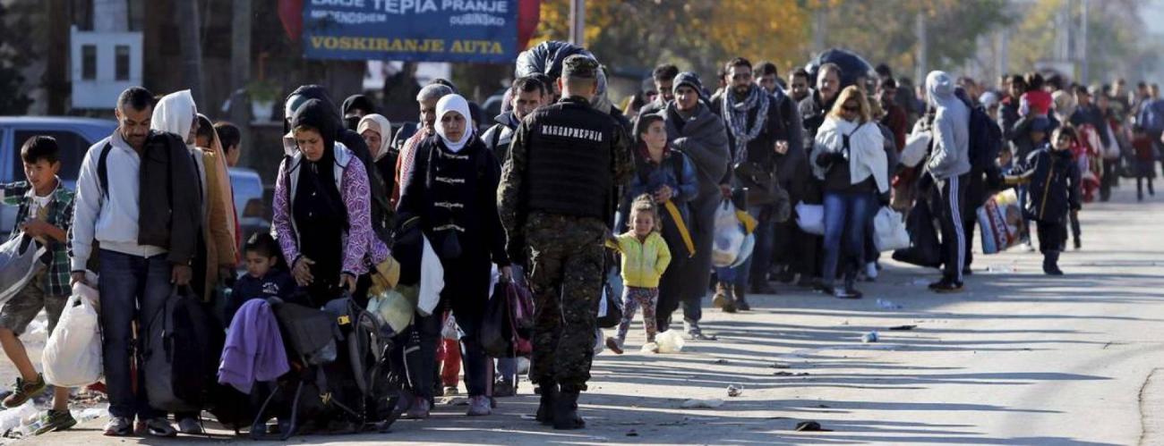 migrants-refugies-ue-crise-europe-polemiques-accueil-frontieres-francesoir.jpg Des réfugiés.