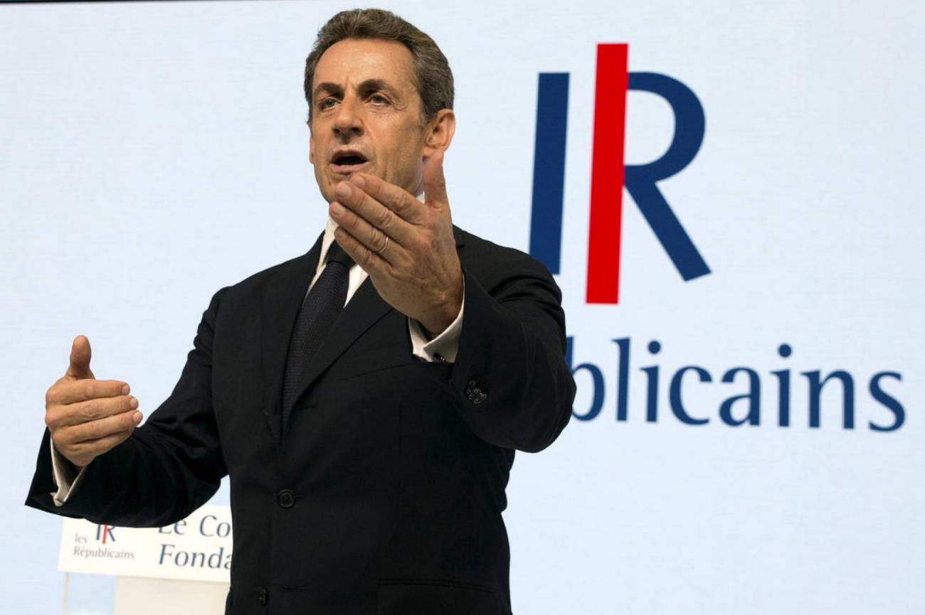 nicolas-sarkozy-francesoir-buste.jpg Nicolas Sarkozy s'exprime à un meeting des Républicains