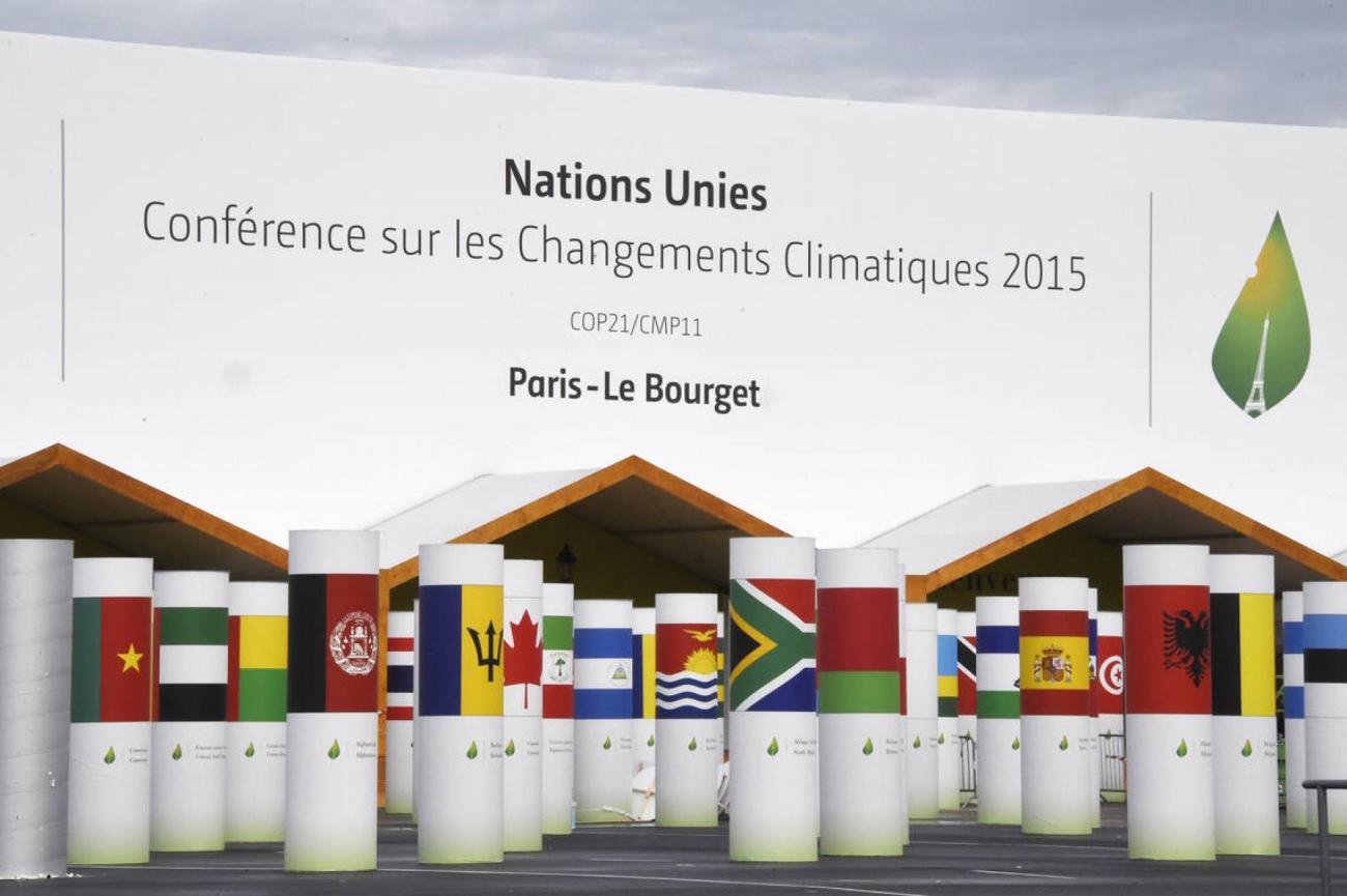 cop21-bourget-climat-environnement-francesoir.jpg L'entrée du Salon du Bourget pour la COP21.