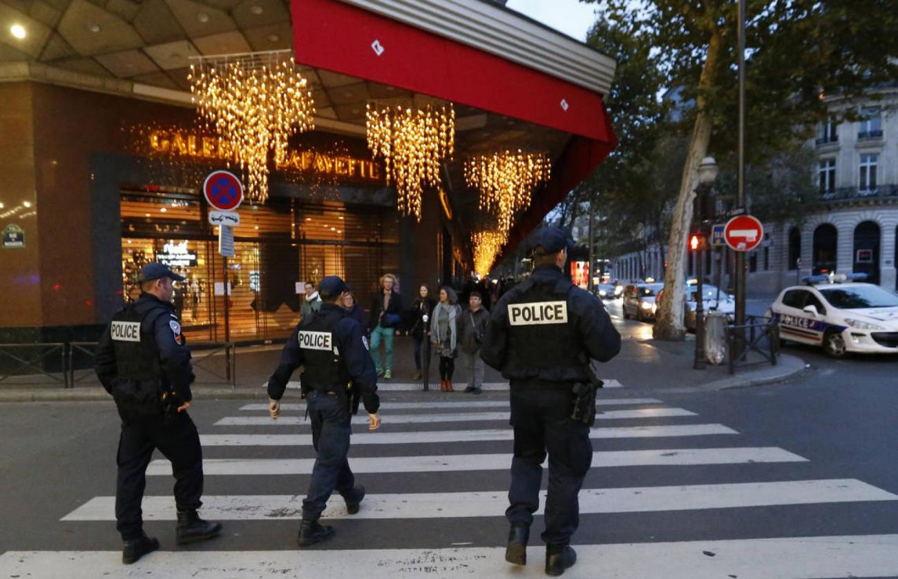 paris-police-patrouille-attentats-francesoir.jpg Attentats Police Patrouille Paris