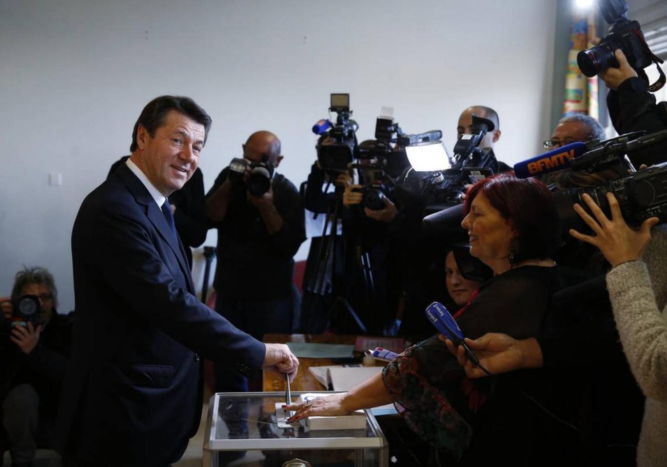 christian-estrosi-vote-regionales-francesoir.jpg Christian Estrosi Vote Elections Régionales 13.12.2015