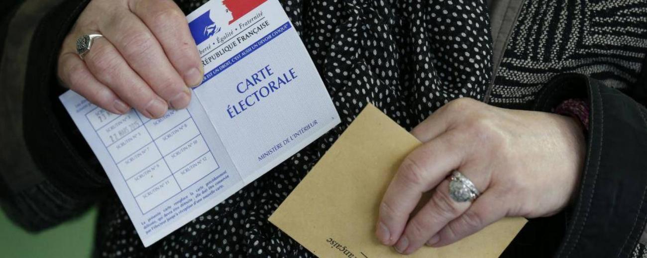 elections-carte-enveloppe-francesoir_field_image_de_base.jpg Elections Vote Bulletin Enveloppe Illustration