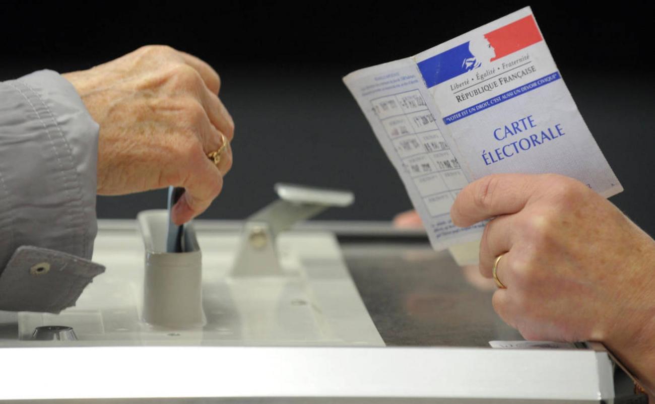elections-francesoir.jpg Vote Elections Scrutin Bulletin Carte Illustration