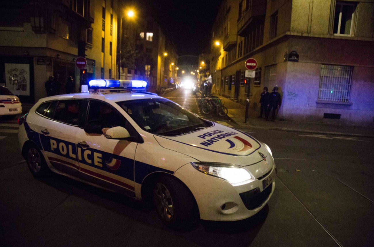 police-voiture-francesoir.png Police Voiture Nuit