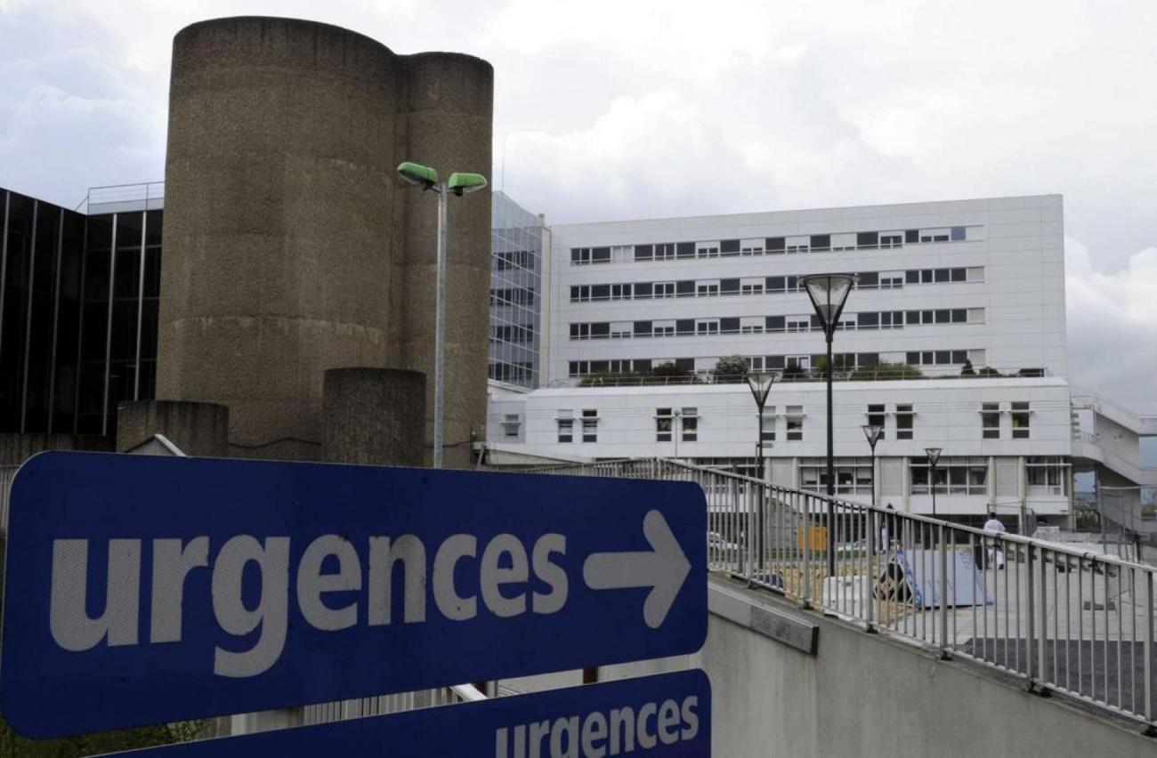 hopital-rennes-urgences-morts-marisol-touraine-essai-clinique-therapeutique-francesoir.jpg Centre Hospitalier Ponchaillou à Rennes.