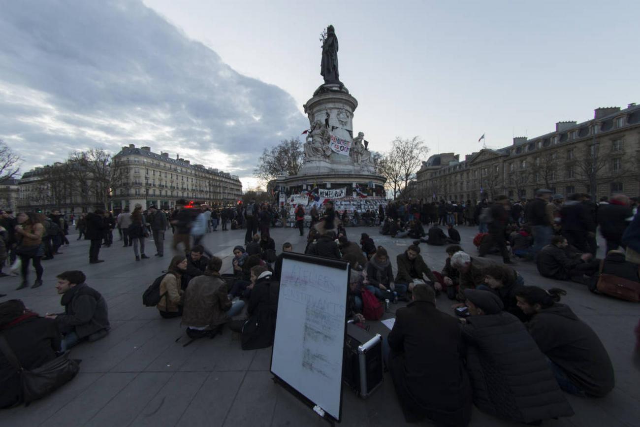 000_9j1y1.jpg Nuit debout place de la République Paris