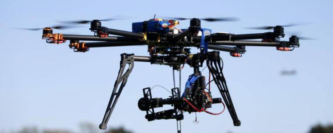 drones-civisl-francesoir_field_image_de_base.jpg Un drone civil.