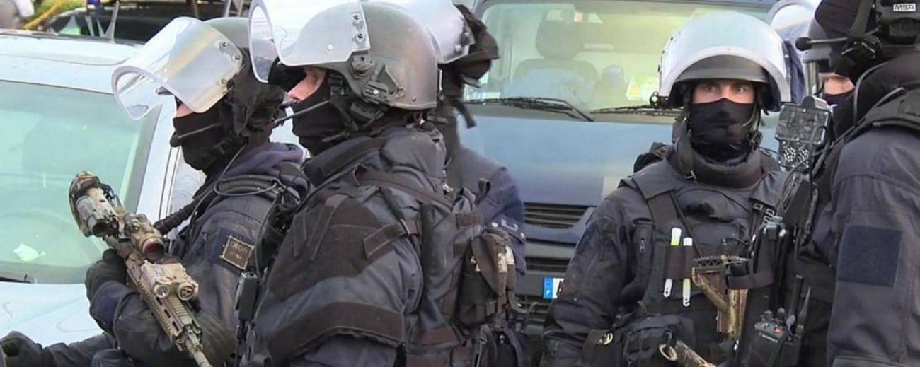 gign-raid-bri-gipn-otages-operations-francesoir_field_image_de_base.jpg Les hommes du GIGN.