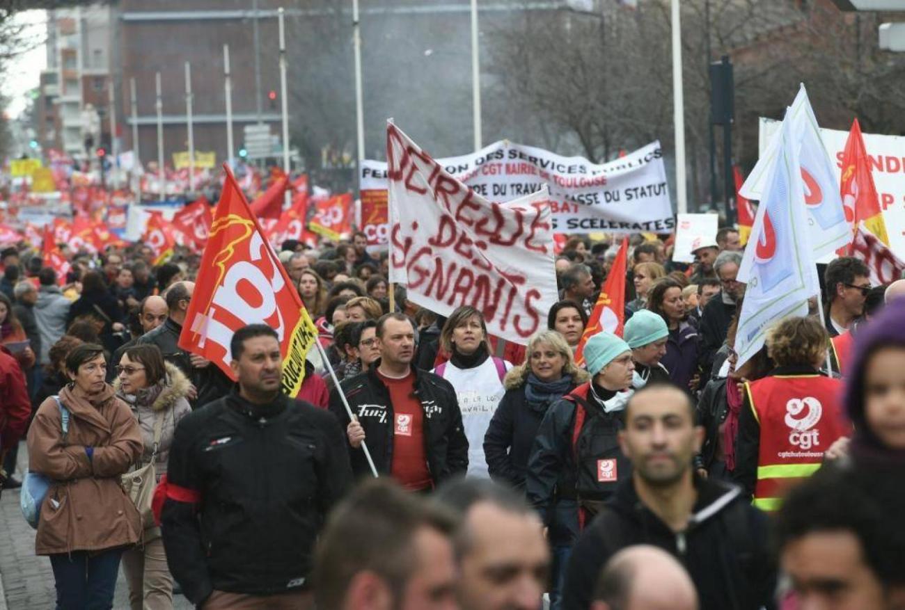 greve-loi-travail-manifestations-francesoir.jpg Cortège contre la loi travail manifestation Paris