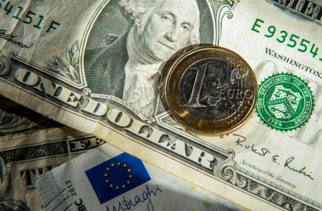 images/Part-PAR-Par8076128-1-1-0.jpg L'euro à de nouveaux sommets en trois ans face au dollar
