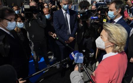 Bourla Pfizer von der Leyen