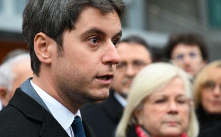 Départ en fanfare du gouvernement Attal