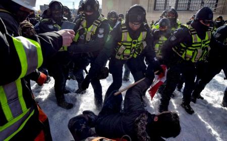 oobym4ywmncspai556jjgbbe5u.jpeg Police Ottawa, manifestation 19 février.